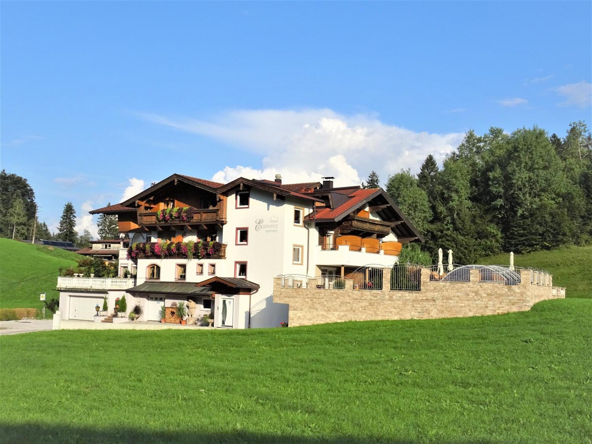 Pension Edelweiss Breitenbach am Inn Extérieur photo