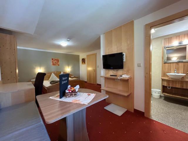 Pension Edelweiss Breitenbach am Inn Extérieur photo