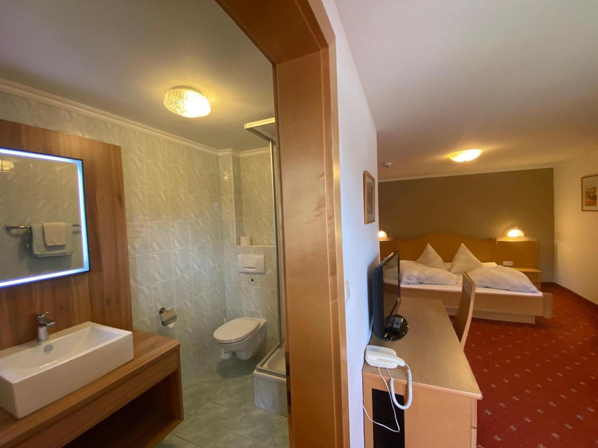 Pension Edelweiss Breitenbach am Inn Extérieur photo
