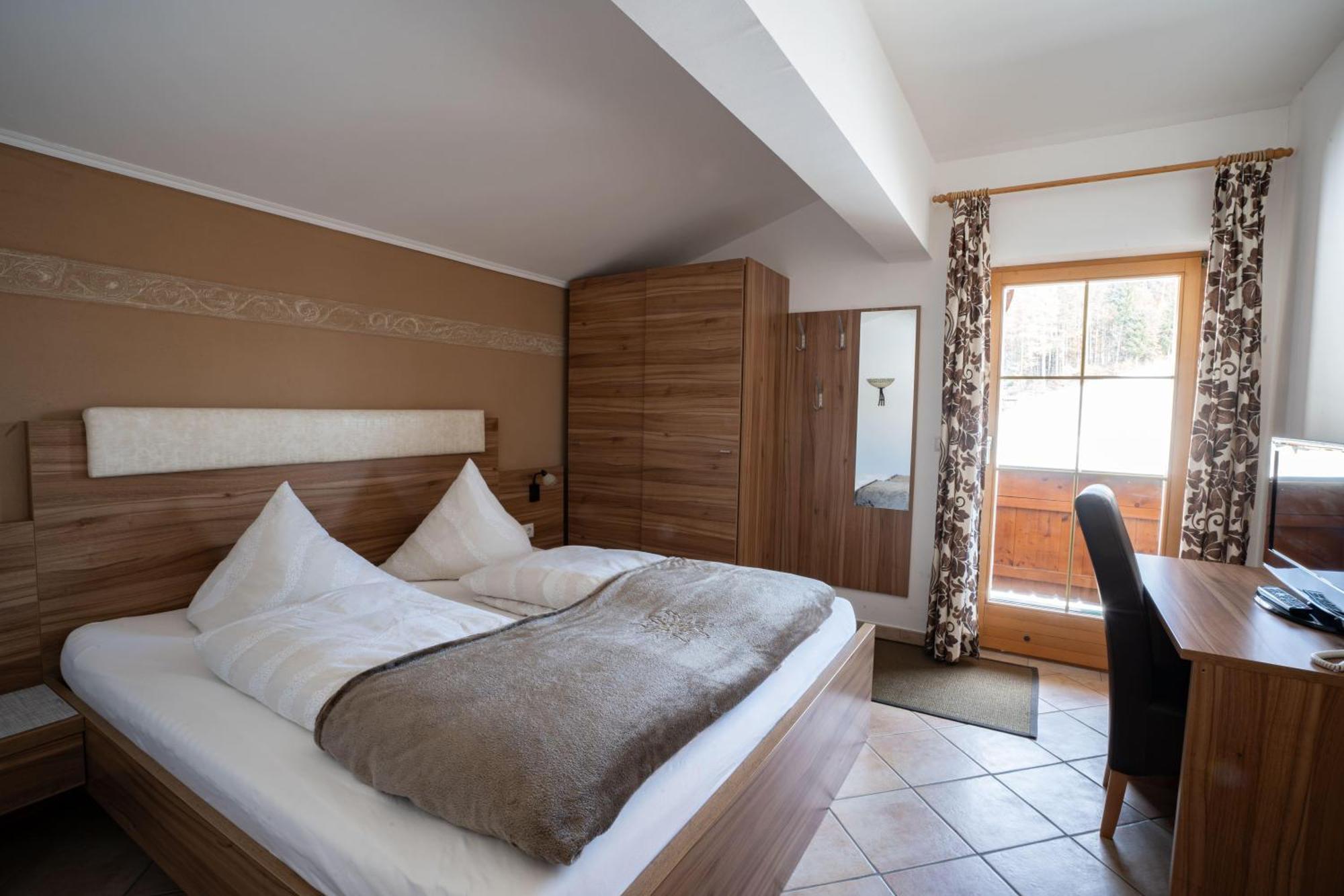 Pension Edelweiss Breitenbach am Inn Extérieur photo