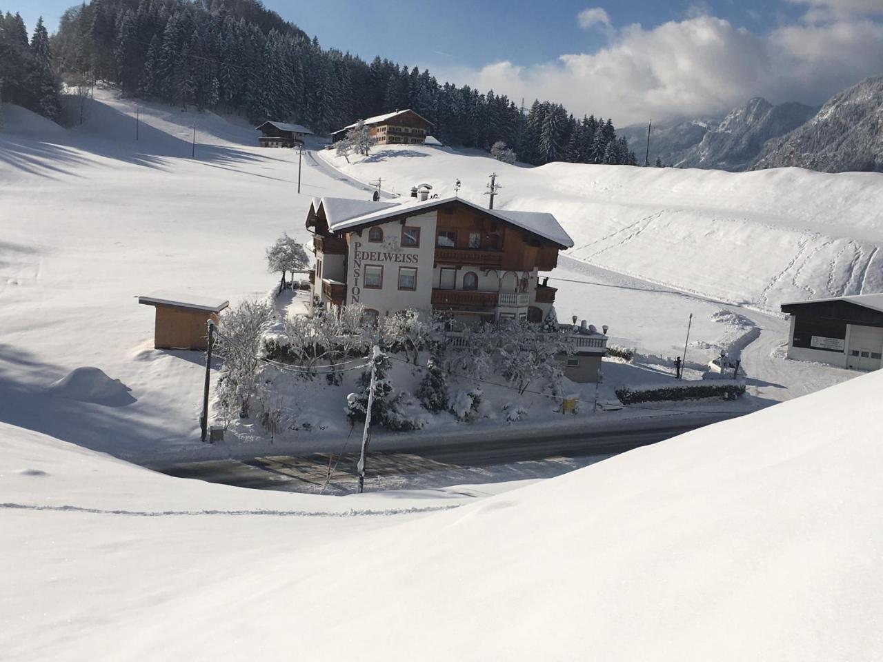 Pension Edelweiss Breitenbach am Inn Extérieur photo