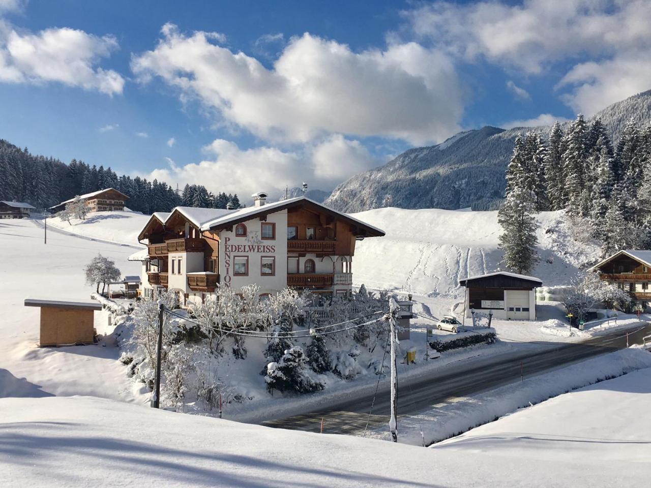 Pension Edelweiss Breitenbach am Inn Extérieur photo